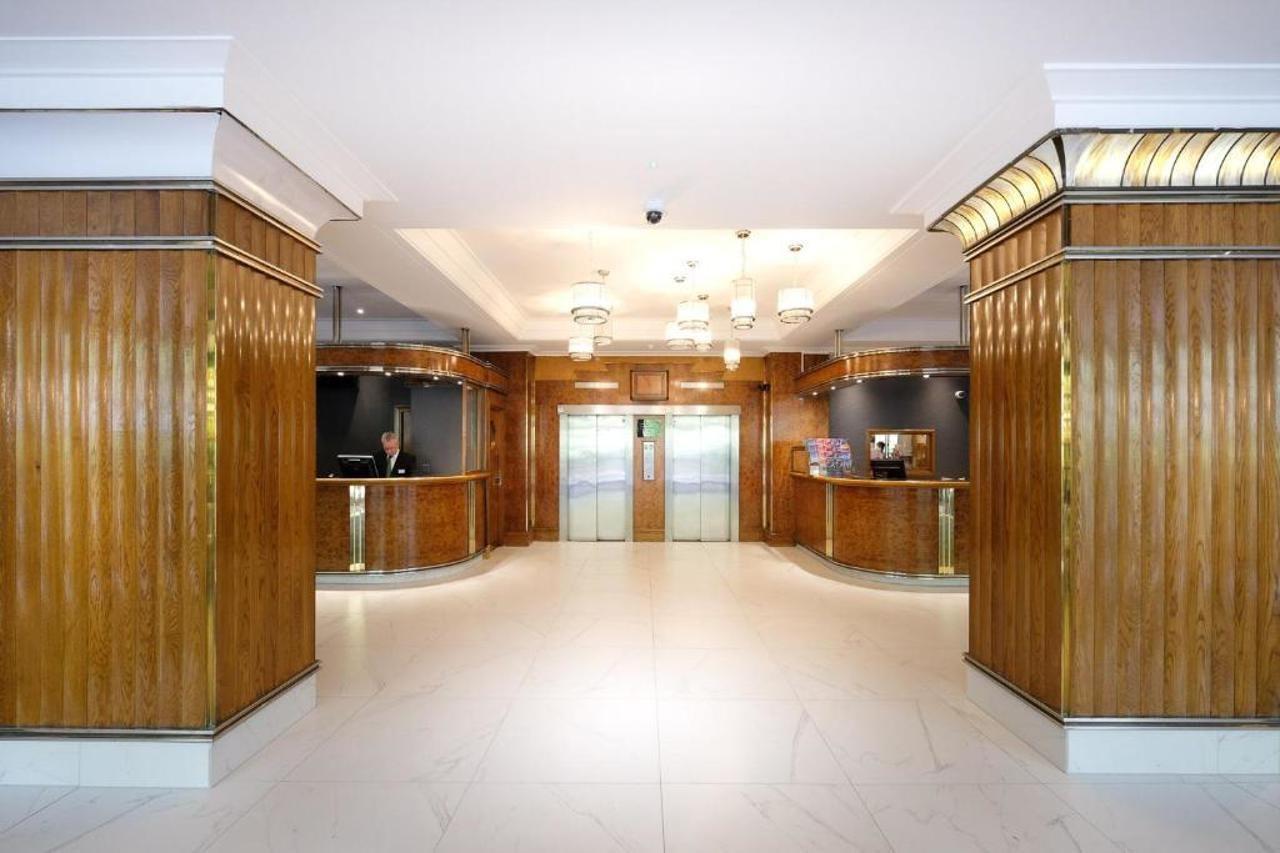 Tavistock Hotel Лондон Экстерьер фото
