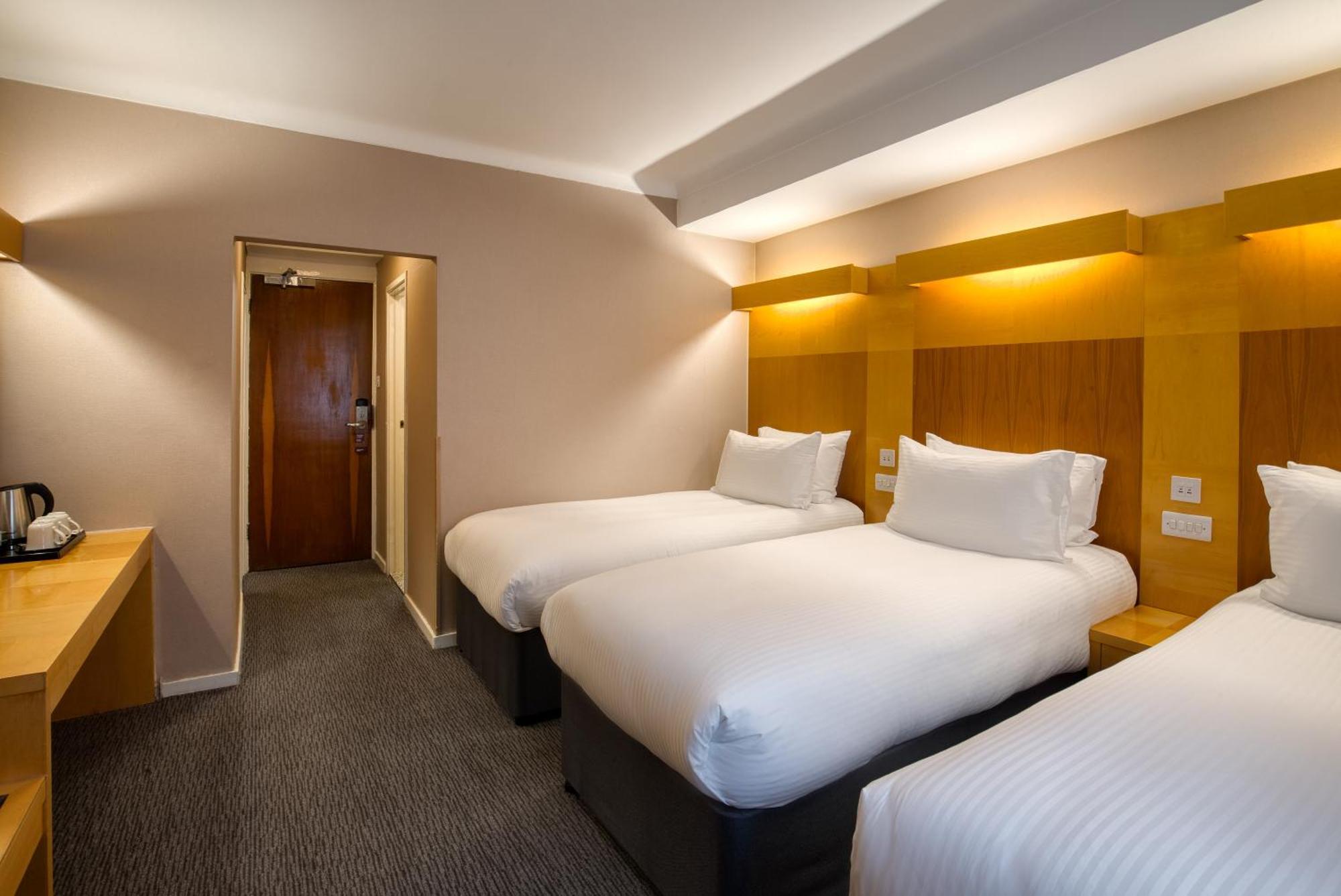 Tavistock Hotel Лондон Экстерьер фото